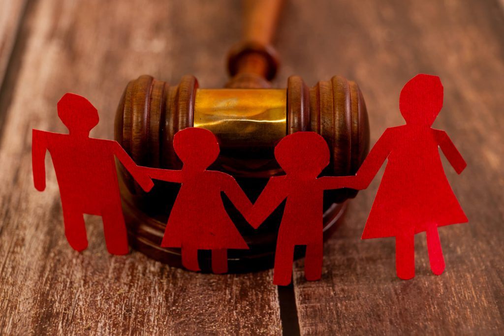 Learn how to transfer custody of a child to a family member in Nevada with the legal support of Huggins Law Office based in Las Vegas, Nevada.